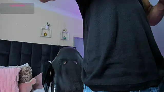 Leo santoro online show from February 2, 2026, 1:54 pm