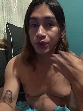 pretty TRANSjona online show from November 15, 2025, 7:54 pm