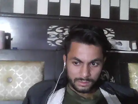 ursdreamperson online show from November 14, 2025, 3:55 pm