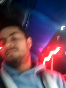 ursdreamperson online show from February 6, 2026, 1:43 am