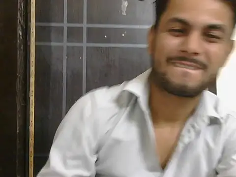 Snapshot of ursdreamperson chatting on May 12, 2026, 1:03 am ursdreamperson online show from May 12, 2026, 1:03 am