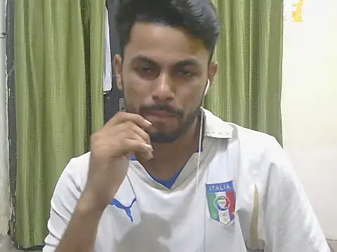 Snapshot of ursdreamperson chatting on June 3, 2026, 2:08 pm ursdreamperson online show from June 3, 2026, 2:08 pm