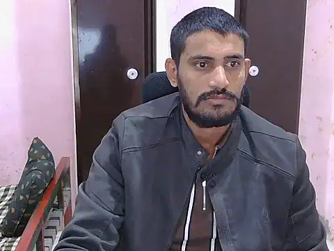 krishjaat43 online show from January 15, 2026, 3:11 am