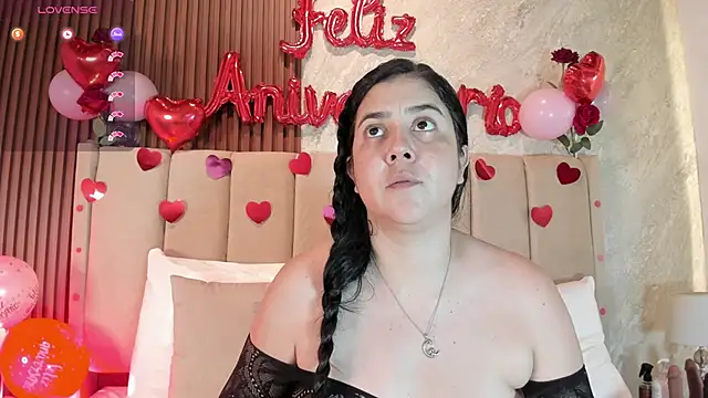 Snapshot of _Cris_Spicy_ chatting on July 1, 2026, 7:13 pm Cris Spicy online show from July 1, 2026, 7:13 pm