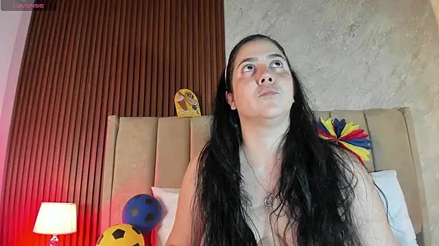 Snapshot of _Cris_Spicy_ chatting on July 3, 2026, 7:31 pm Cris Spicy online show from July 3, 2026, 7:31 pm