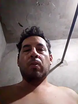Snapshot of Lujor chatting on April 16, 2026, 11:51 pm Lujor online show from April 16, 2026, 11:51 pm