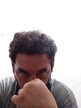 Snapshot of Lujor chatting on April 21, 2026, 3:39 pm Lujor online show from April 21, 2026, 3:39 pm