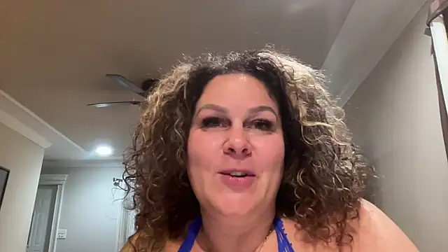 number1slut online show from September 27, 2025, 3:33 am