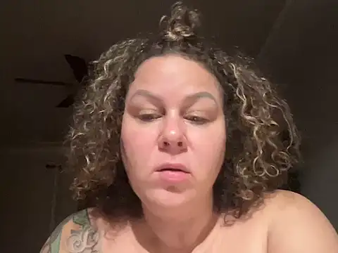 number1slut online show from November 19, 2025, 12:05 pm