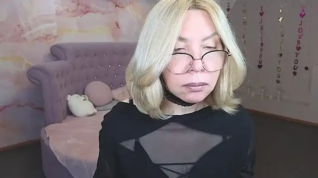 Wendy Waves online show from September 27, 2025, 10:53 am