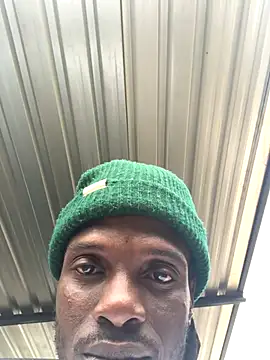 Snapshot of cuminsidebby chatting on October 19, 2025, 11:55 am cuminsidebby online show from October 19, 2025, 11:55 am