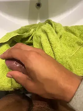 Snapshot of youyou933 chatting on November 9, 2025, 9:02 pm youyou933 online show from November 9, 2025, 9:02 pm