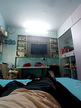 chaitanyaniharika online show from October 3, 2025, 5:04 am