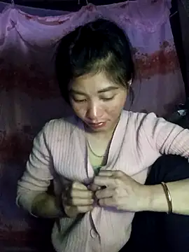 Snapshot of Phuongphuongg chatting on September 11, 2025, 12:55 am Phuongphuongg online show from September 11, 2025, 12:55 am