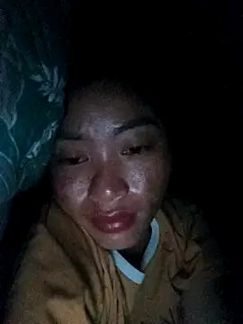 Snapshot of Phuongphuongg chatting on October 3, 2025, 9:45 pm Phuongphuongg online show from October 3, 2025, 9:45 pm