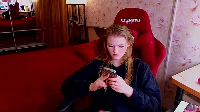 Jenny Skinner20 online show from November 9, 2025, 4:05 pm