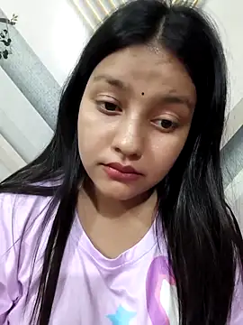 Snapshot of Dipali143143 chatting on April 19, 2026, 6:32 pm Dipali143143 online show from April 19, 2026, 6:32 pm