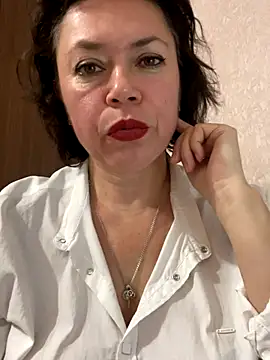 Kiravix online show from November 26, 2025, 6:53 pm