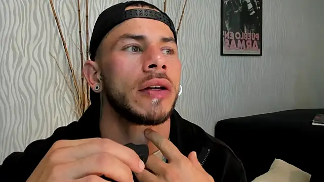 dylan jacobx online show from March 28, 2026, 2:11 am