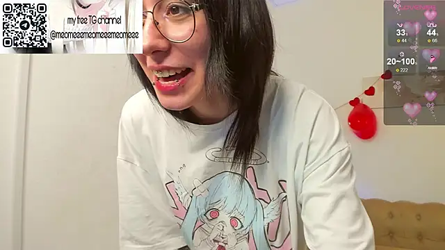 meomeee online show from February 15, 2026, 4:20 am