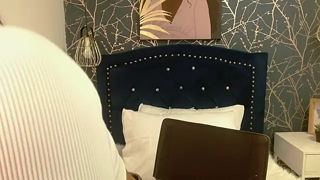 Snapshot of candyhot_tk chatting on February 7, 2026, 8:01 pm candyhot tk online show from February 7, 2026, 8:01 pm