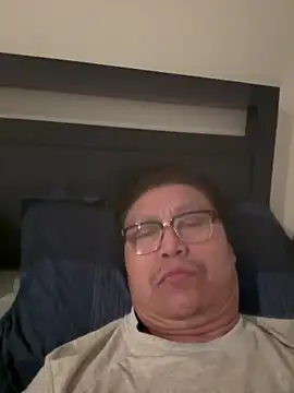 Snapshot of tashaninlife chatting on December 22, 2025, 11:57 pm tashaninlife online show from December 22, 2025, 11:57 pm