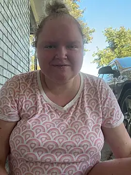 KadiSparkle online show from September 22, 2025, 10:34 pm