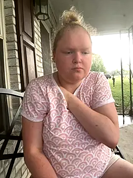 KadiSparkle online show from September 23, 2025, 12:41 pm