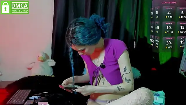 Bluedarkelf888 online show from September 13, 2025, 6:40 pm