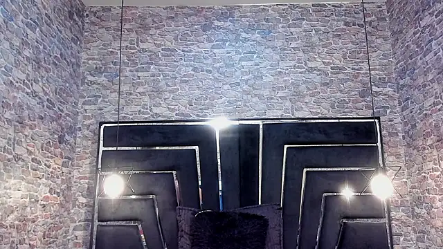 WILD FIREE  online show from February 2, 2026, 8:07 pm