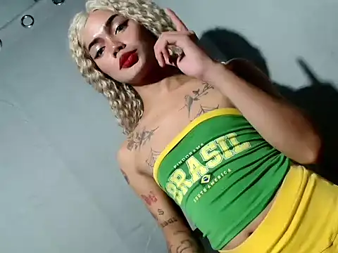 hugecockbabe online show from March 4, 2026, 5:52 pm