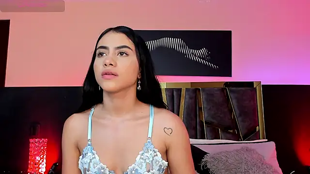 ScarletTorres online show from September 21, 2025, 3:02 pm