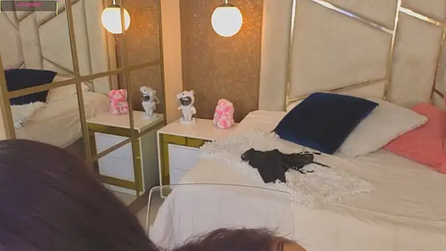 Snapshot of Anne_Mallow chatting on February 16, 2026, 12:12 pm Anne Mallow online show from February 16, 2026, 12:12 pm