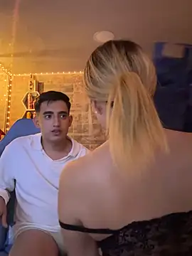 Melissa coll online show from December 4, 2025, 6:01 am