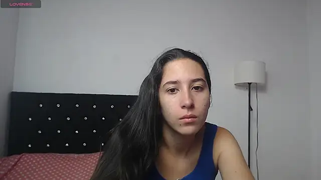 lilacream online show from September 12, 2025, 2:39 pm