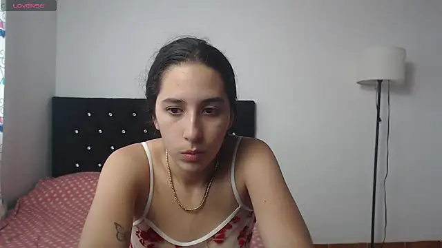 lilacream online show from September 14, 2025, 5:45 pm