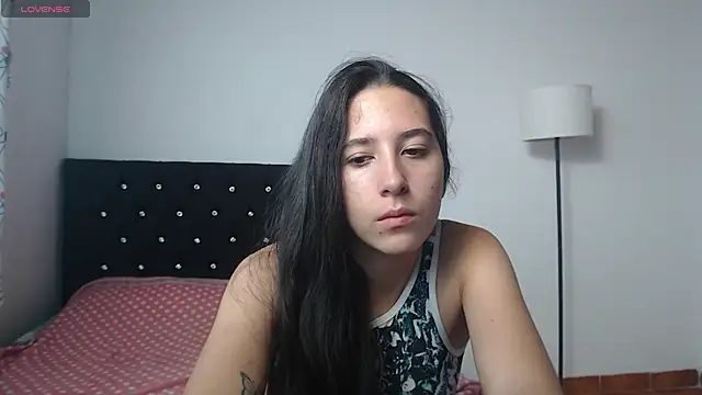 lilacream online show from September 23, 2025, 2:53 pm