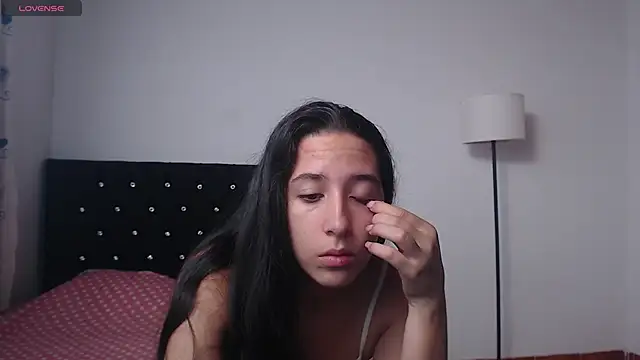 lilacream online show from September 25, 2025, 2:54 pm