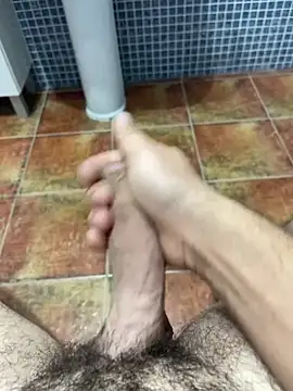 Snapshot of Pollon1994 chatting on September 18, 2025, 11:29 pm Pollon1994 online show from September 18, 2025, 11:29 pm