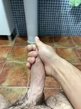 Snapshot of Pollon1994 chatting on October 19, 2025, 3:34 pm Pollon1994 online show from October 19, 2025, 3:34 pm