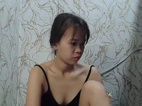 sweetdolly27 online show from May 5, 2026, 7:55 pm