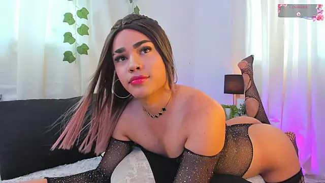 blazeestevezz online show from September 29, 2025, 5:07 pm