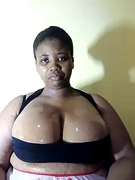 Prettyboobiesx online show from October 9, 2025, 7:34 pm