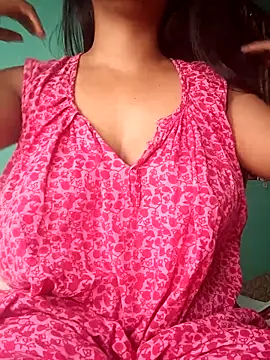 yoursexy rumi online show from November 16, 2025, 5:24 am