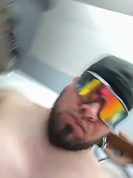 JJunioorr online show from March 11, 2026, 7:31 pm