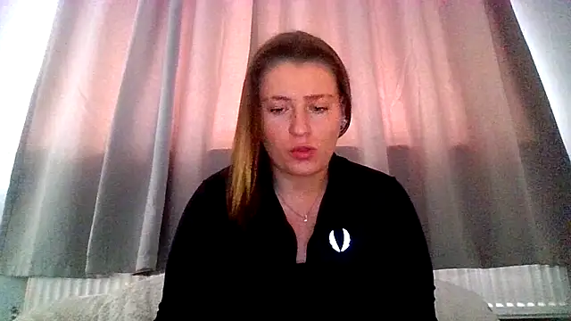 Snapshot of RUBY-ROSE-SWINGS chatting on November 11, 2025, 11:10 am RUBY-ROSE-SWINGS online show from November 11, 2025, 11:10 am