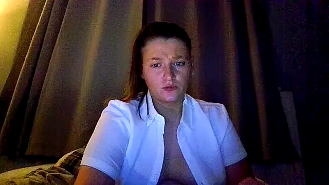 Snapshot of RUBY-ROSE-SWINGS chatting on December 4, 2025, 2:32 am RUBY-ROSE-SWINGS online show from December 4, 2025, 2:32 am