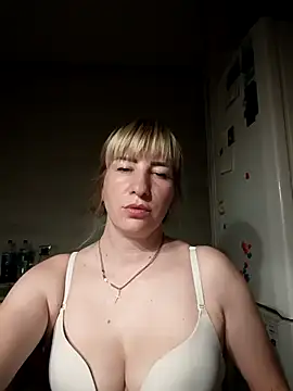 babyjessi online show from September 23, 2025, 8:56 pm