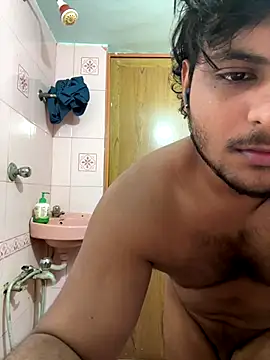 Kira 1413 online show from November 18, 2025, 4:22 pm