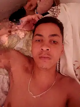 carloseduardo200319 online show from January 18, 2026, 1:04 pm